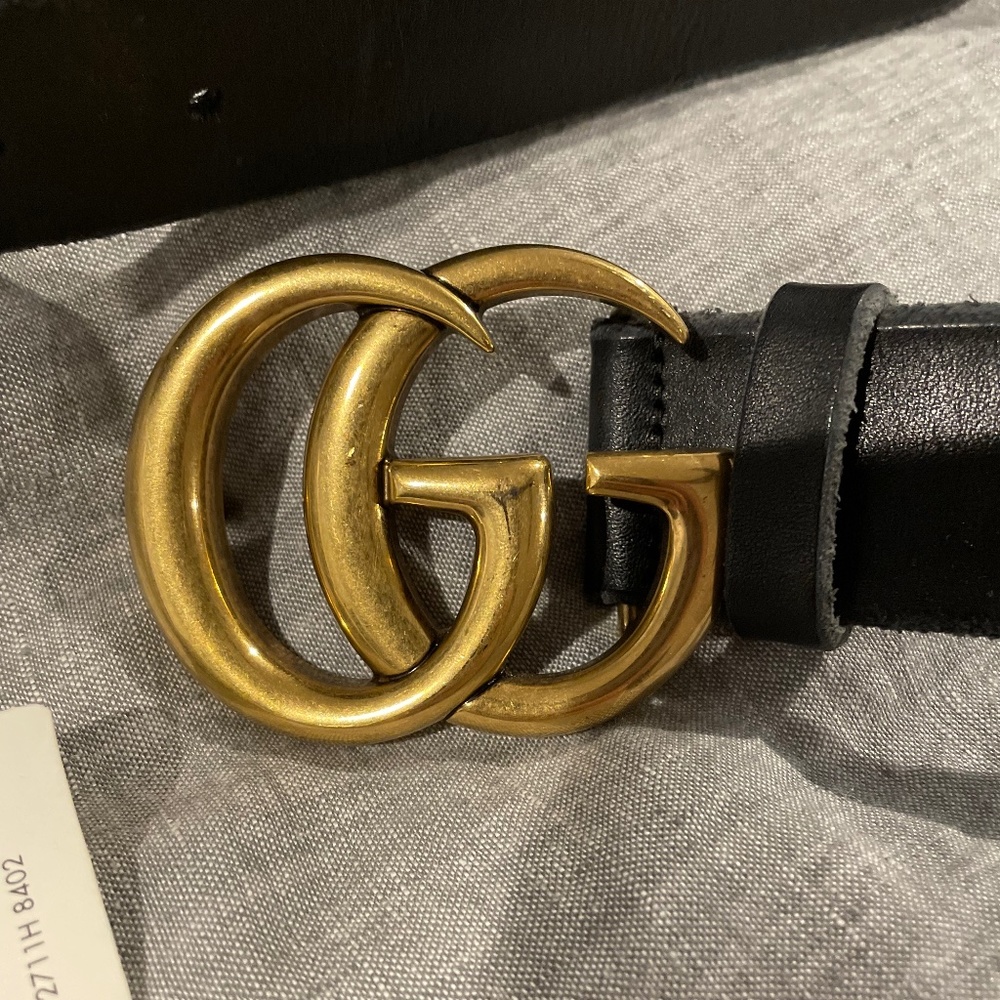 Authentic Women’s Black Leather Gucci GG Belt